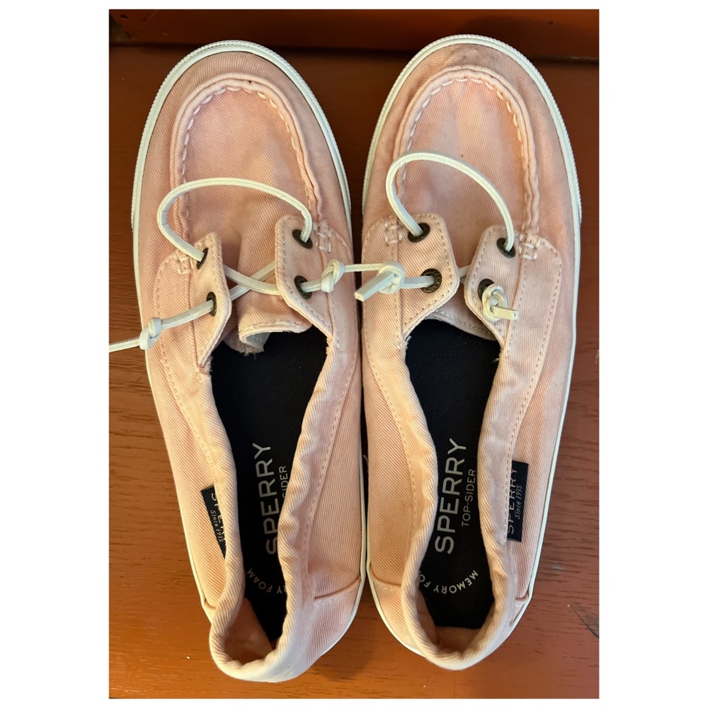 Women’s Sperry Authentic Original™ Boat Shoe Size 7. Great condition.